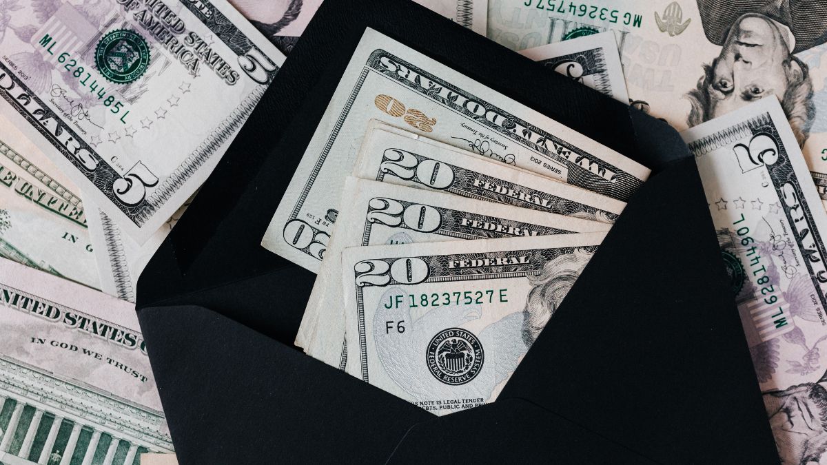 Federal Pay Raise for 2027 Uncertain as House Panel Leaves Out Increase