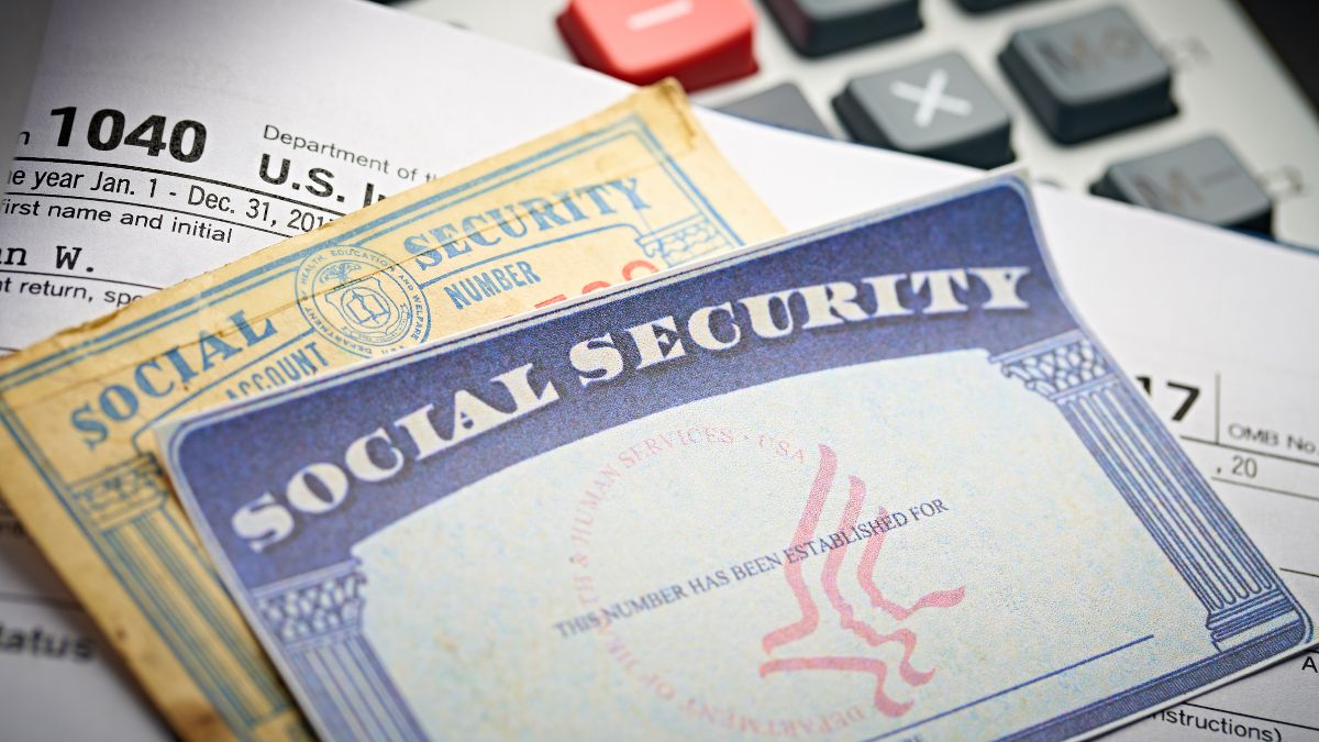 More Americans Are Choosing to Claim Social Security Benefits Early