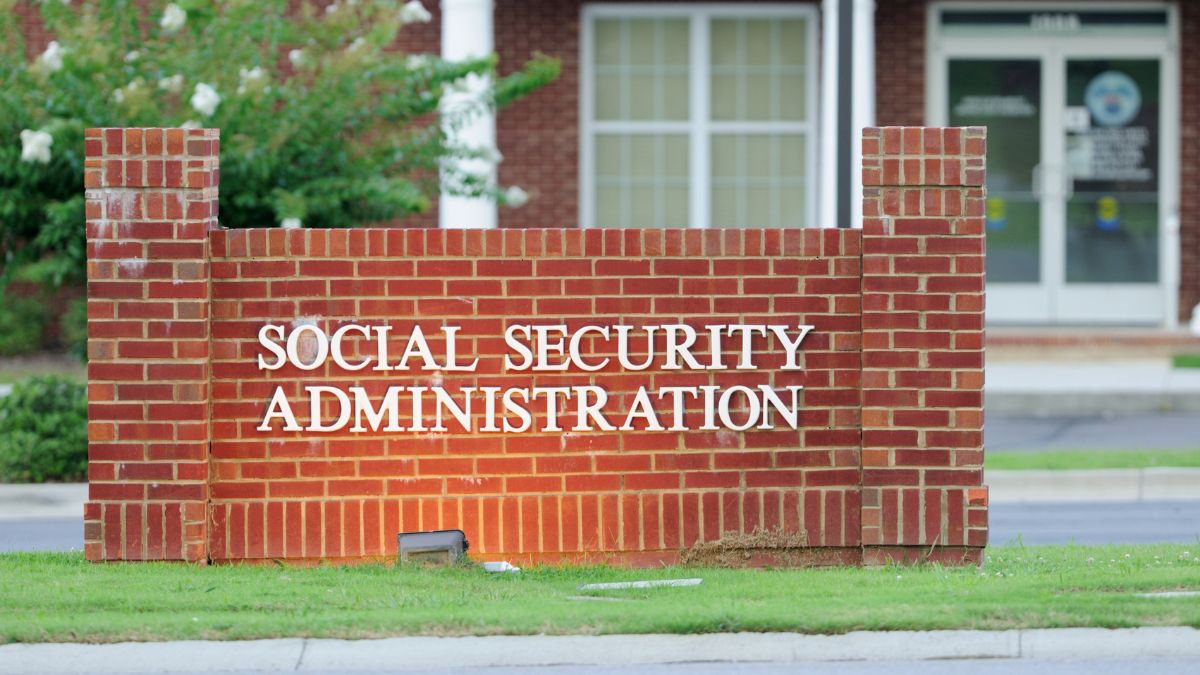 Social Security Updates Rules for Widows and Divorced Spouses—Potentially Boosting Benefits by Thousands
