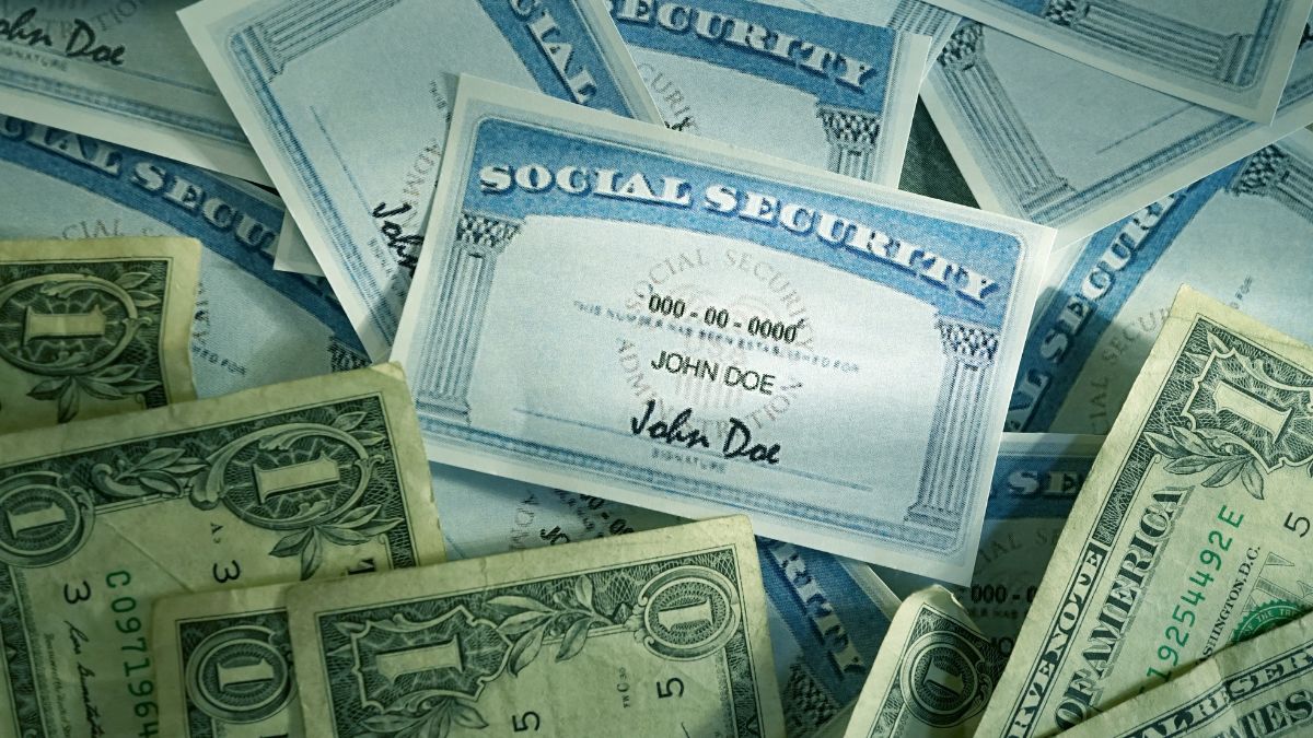 Proposed $100,000 Social Security Cap Could Change Benefits For High-Earning Retirees
